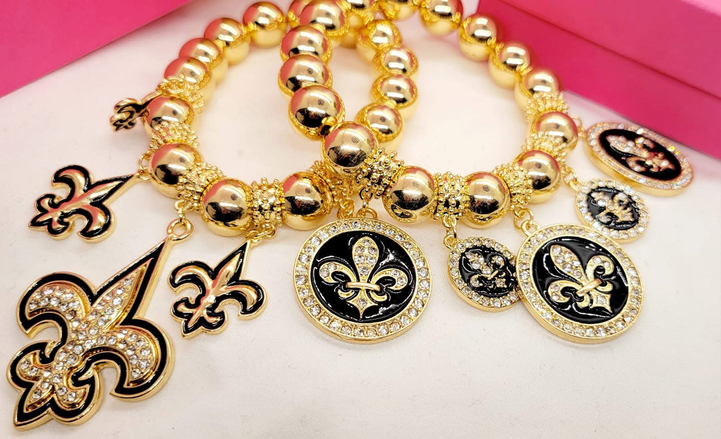 Fleur-de-lis Stretch Bracelet Set